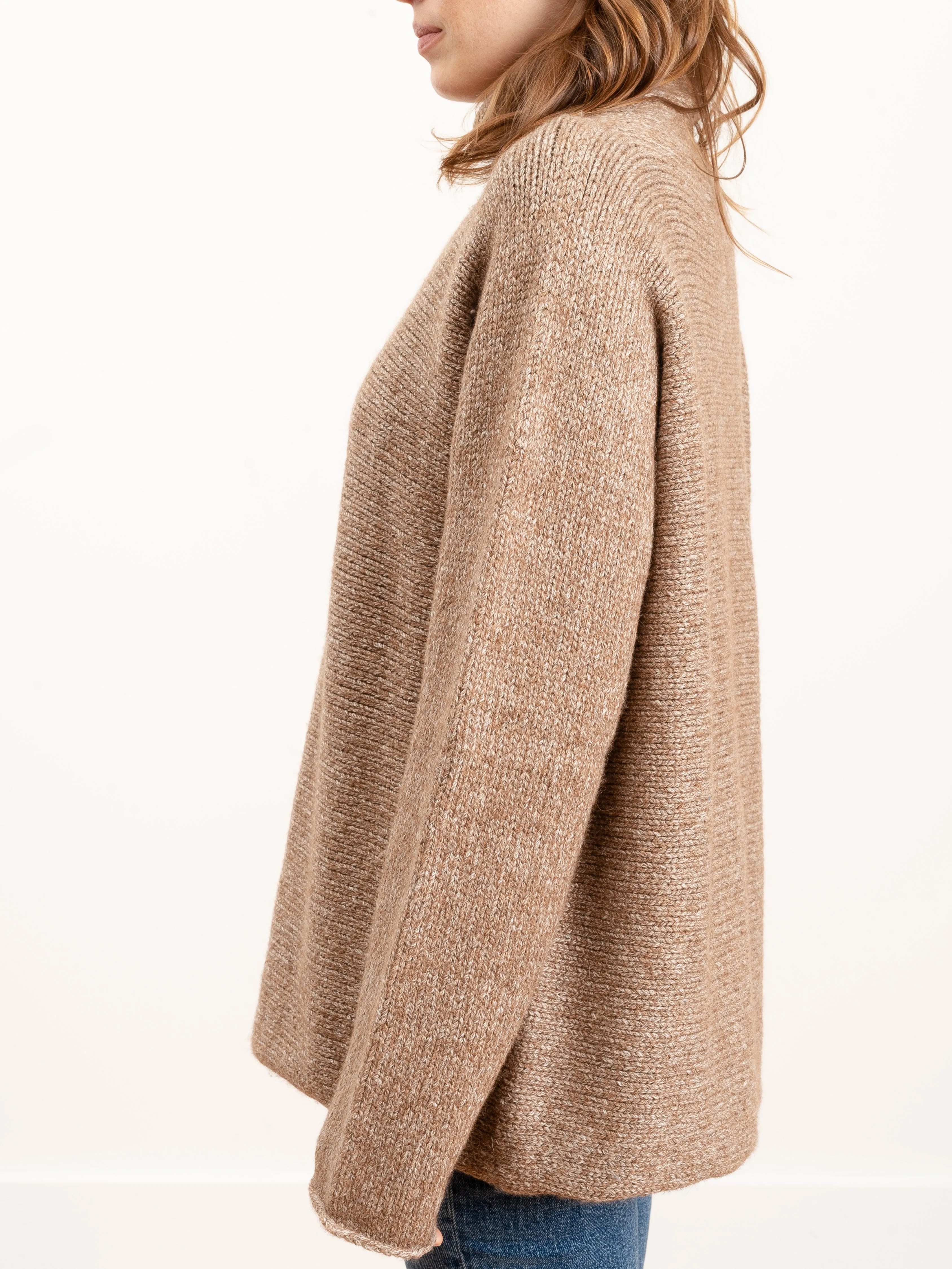 horizontal turtleneck