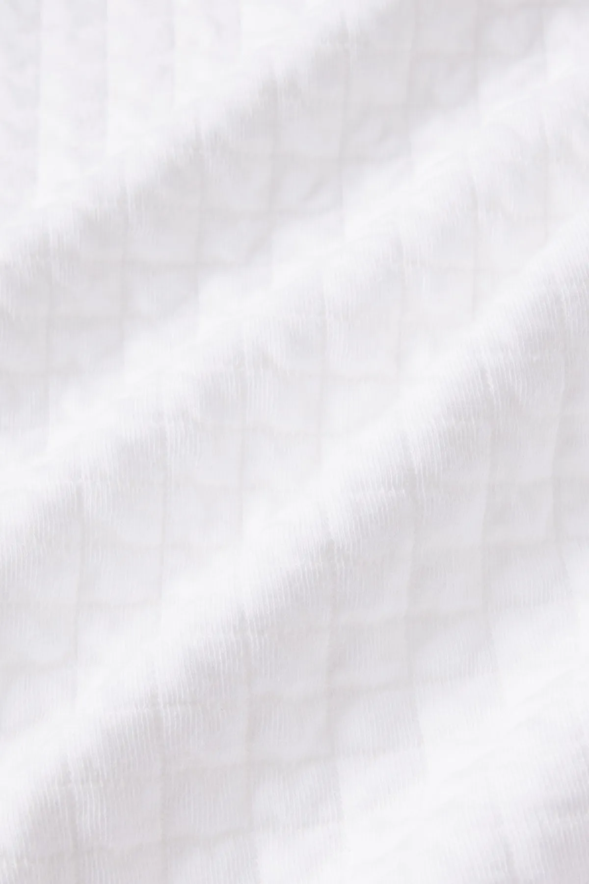 Jacquard Spa Robe in White