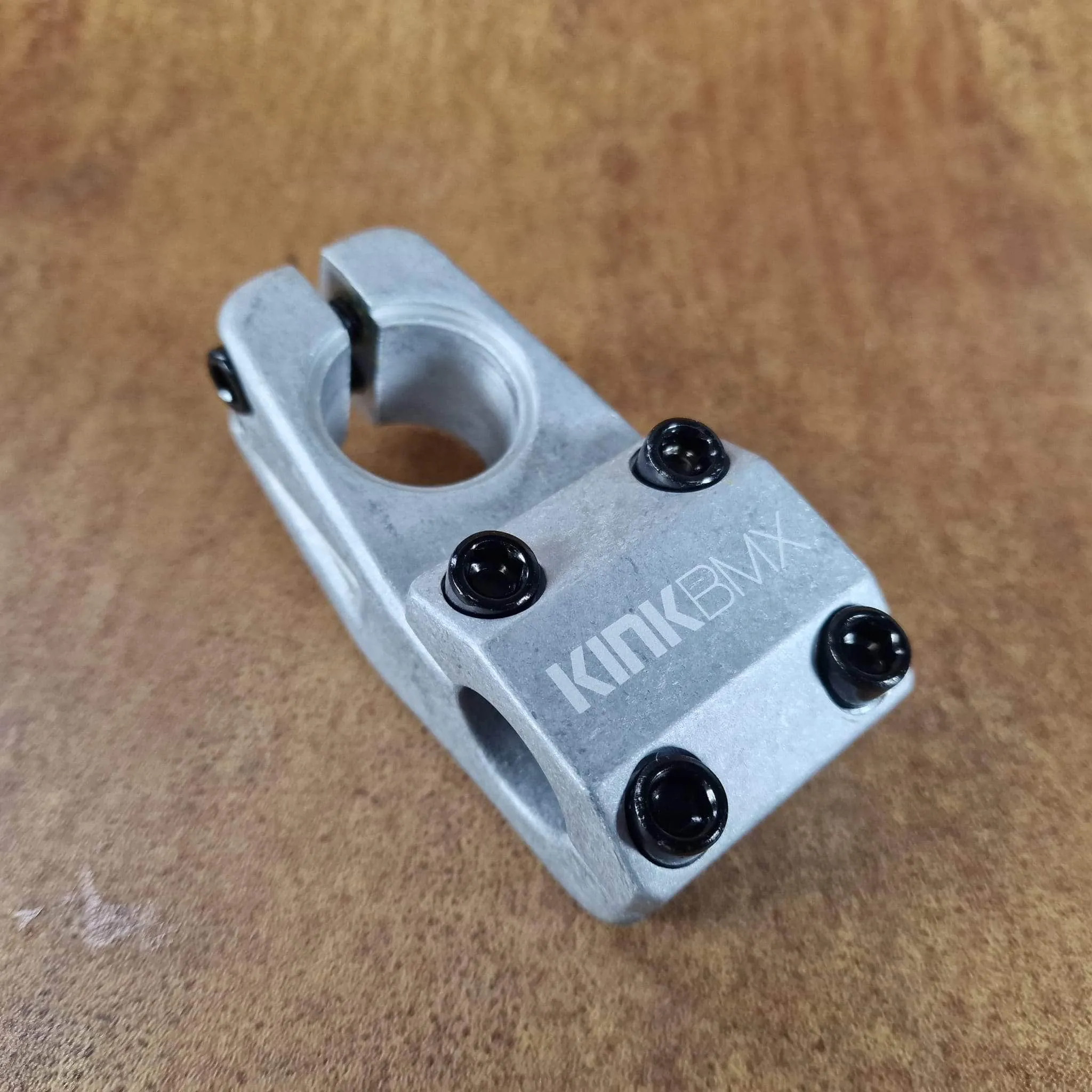 Kink Bold HRD Stem