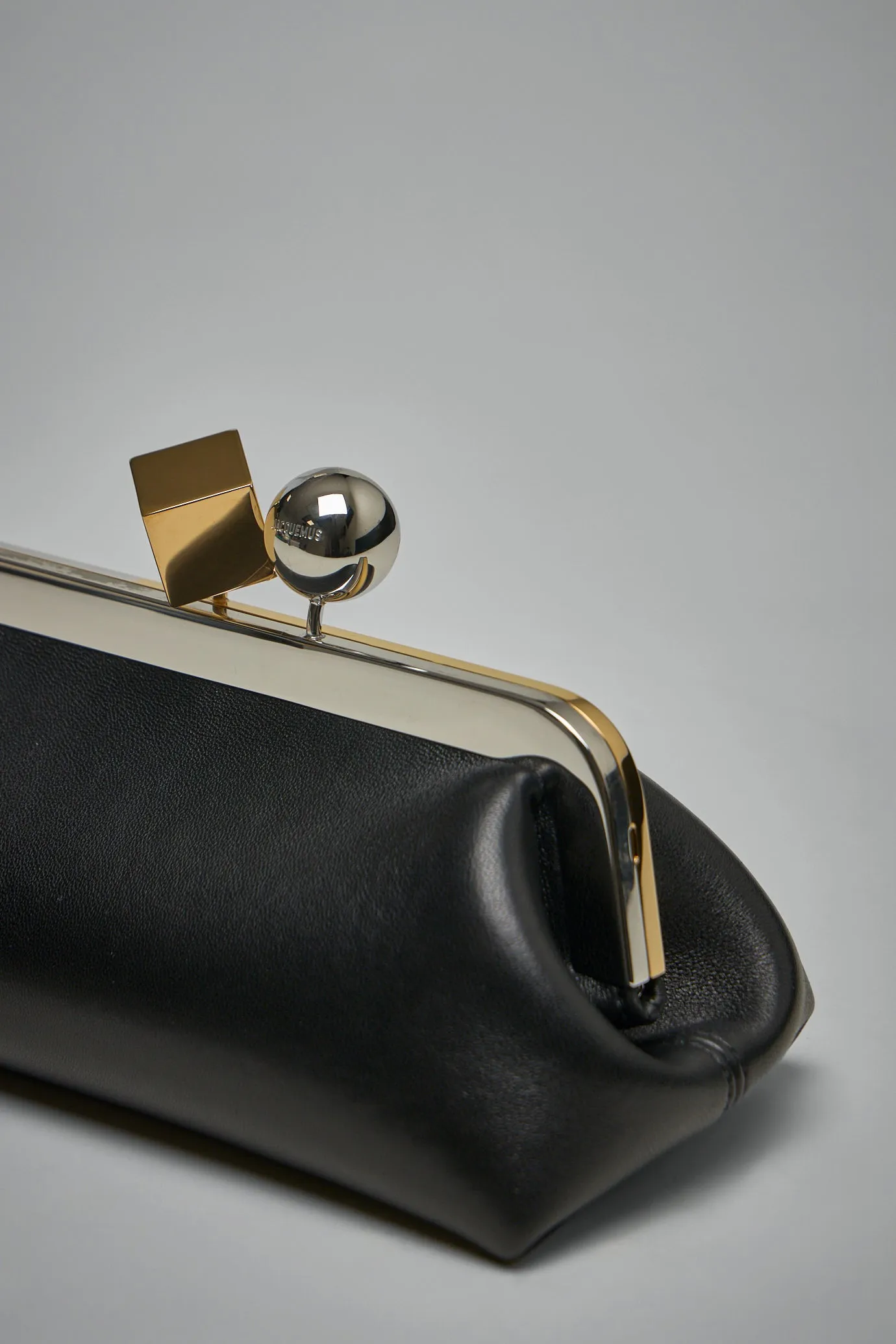 La Pochette Salon