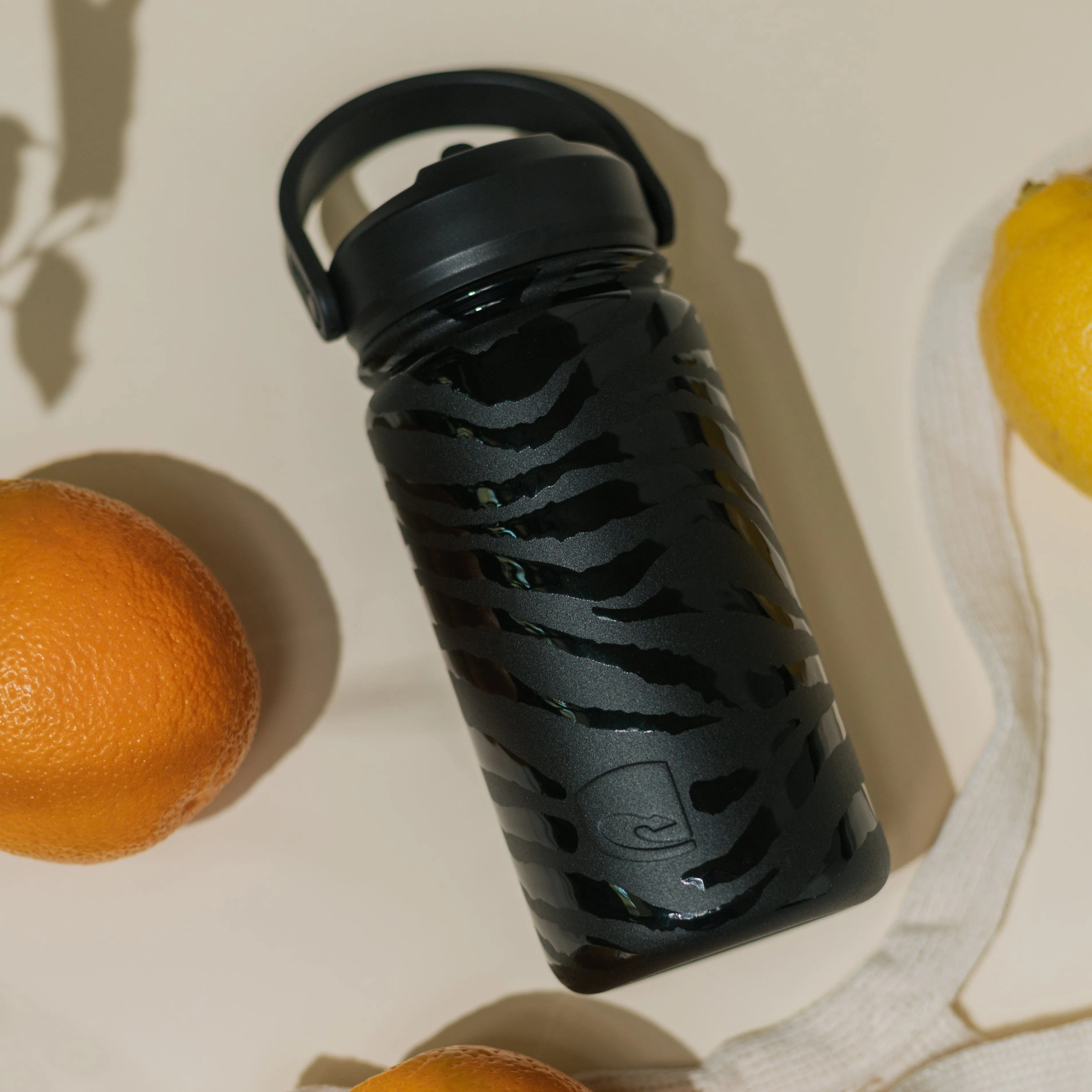 Lizzard Printed Flask 415Ml
