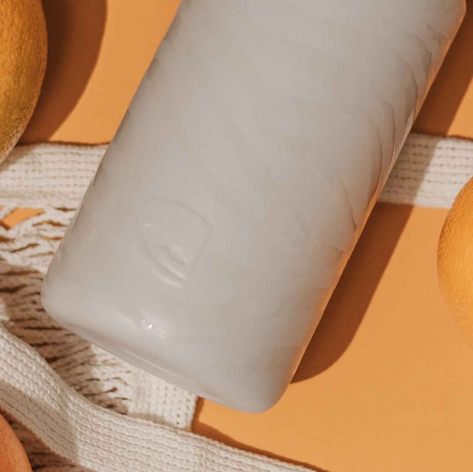 Lizzard Printed Flask 650Ml