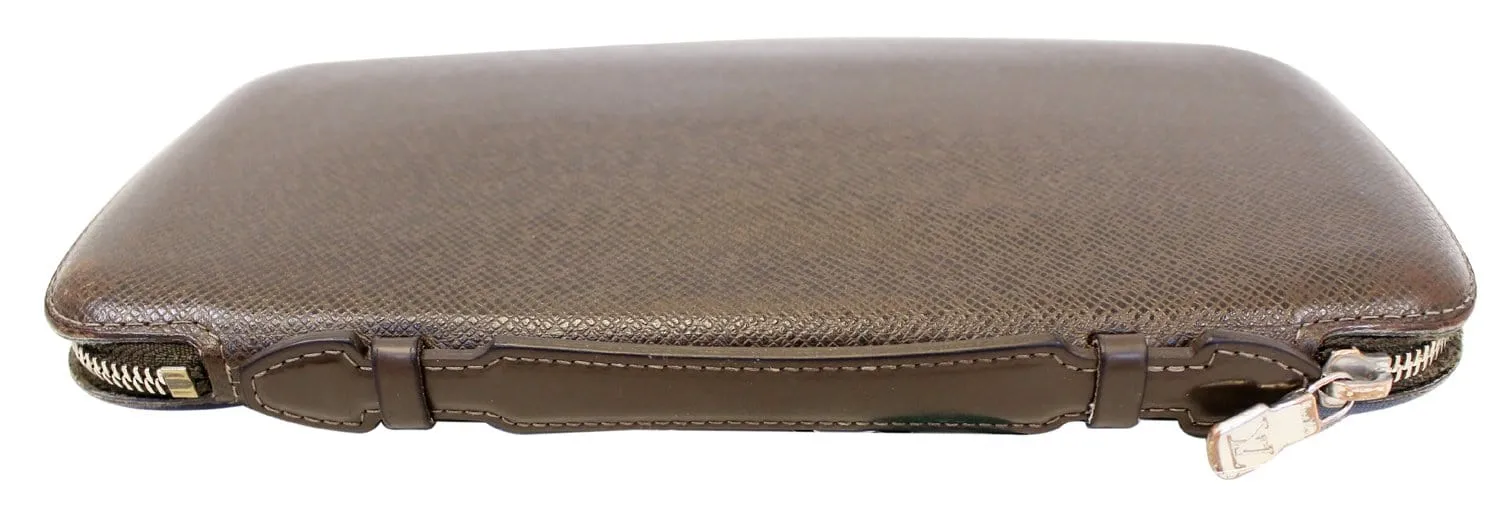 LOUIS VUITTON Atoll Organizer Taiga Wallet - Last Call