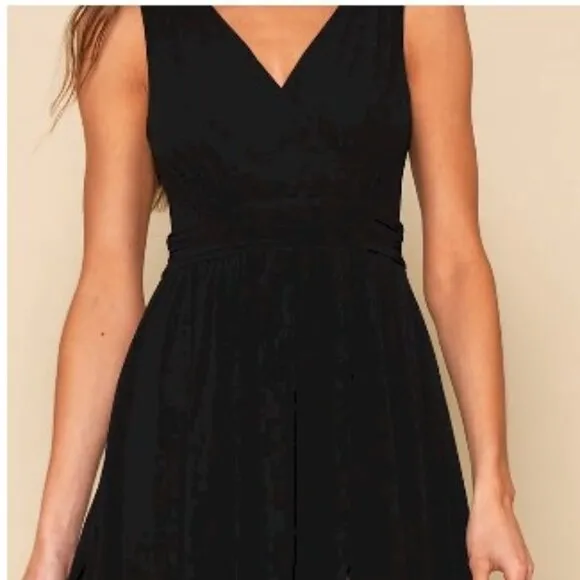 Lulus Thoughts of Hue Black Surplice Maxi Dress Size Small NWOT