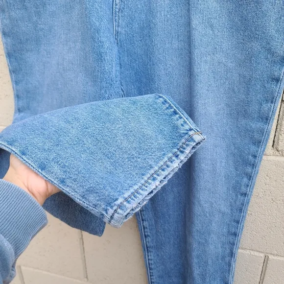 Madewell | The Momjean in Melva Wash Size 32 Style K9935