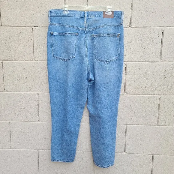 Madewell | The Momjean in Melva Wash Size 32 Style K9935
