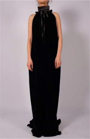 Maxi Velvet Dress with Neck Detail