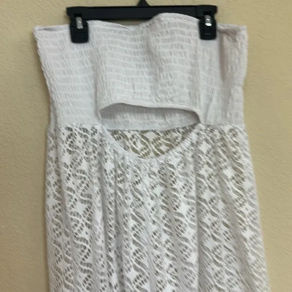 Miken womans white eyelet lace maxi swim coverup dress size L