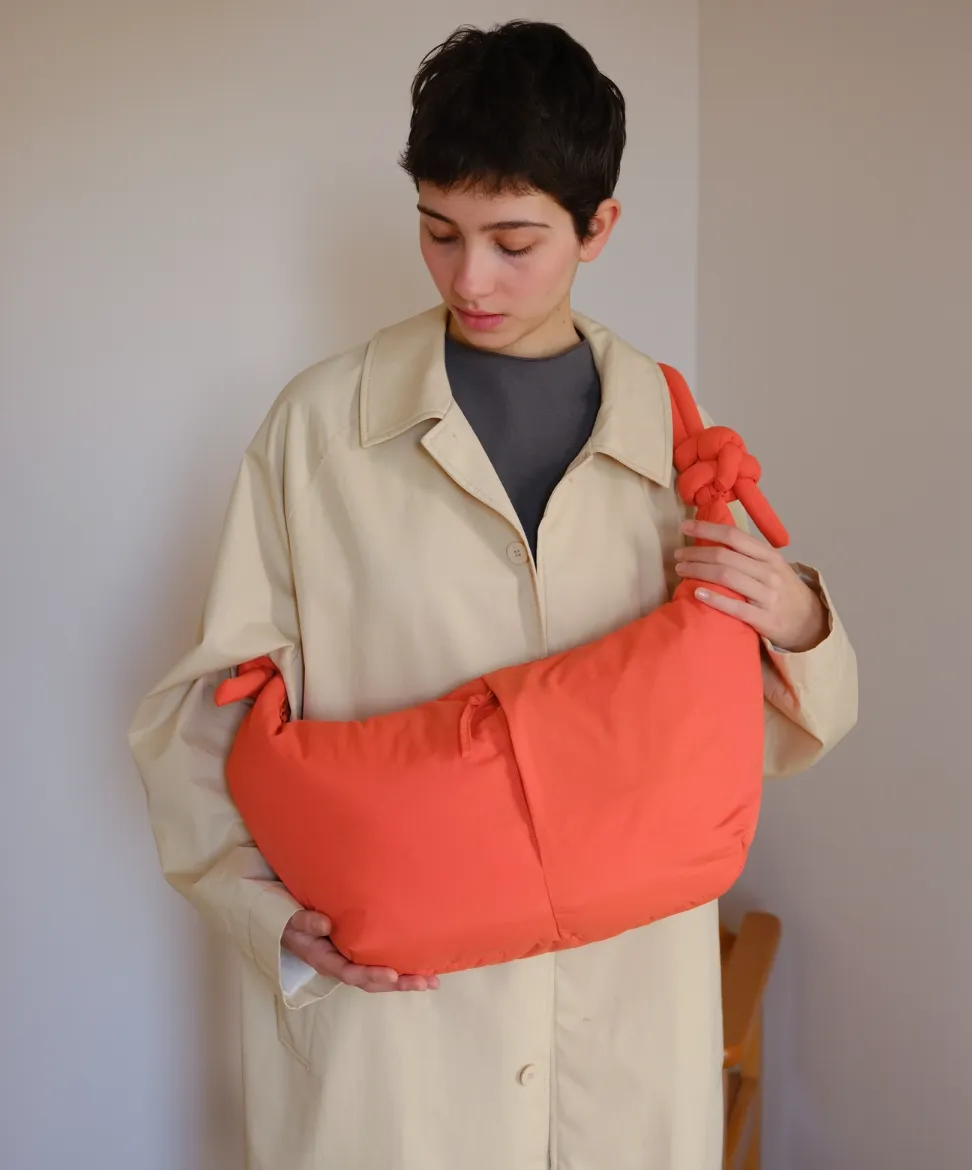 Mila Crescent Bag | Olend Backpacks