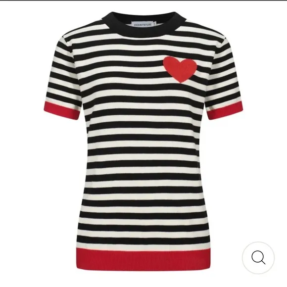 NEW Retro Styled Knitted Top with Black Stripes and Heart sz M