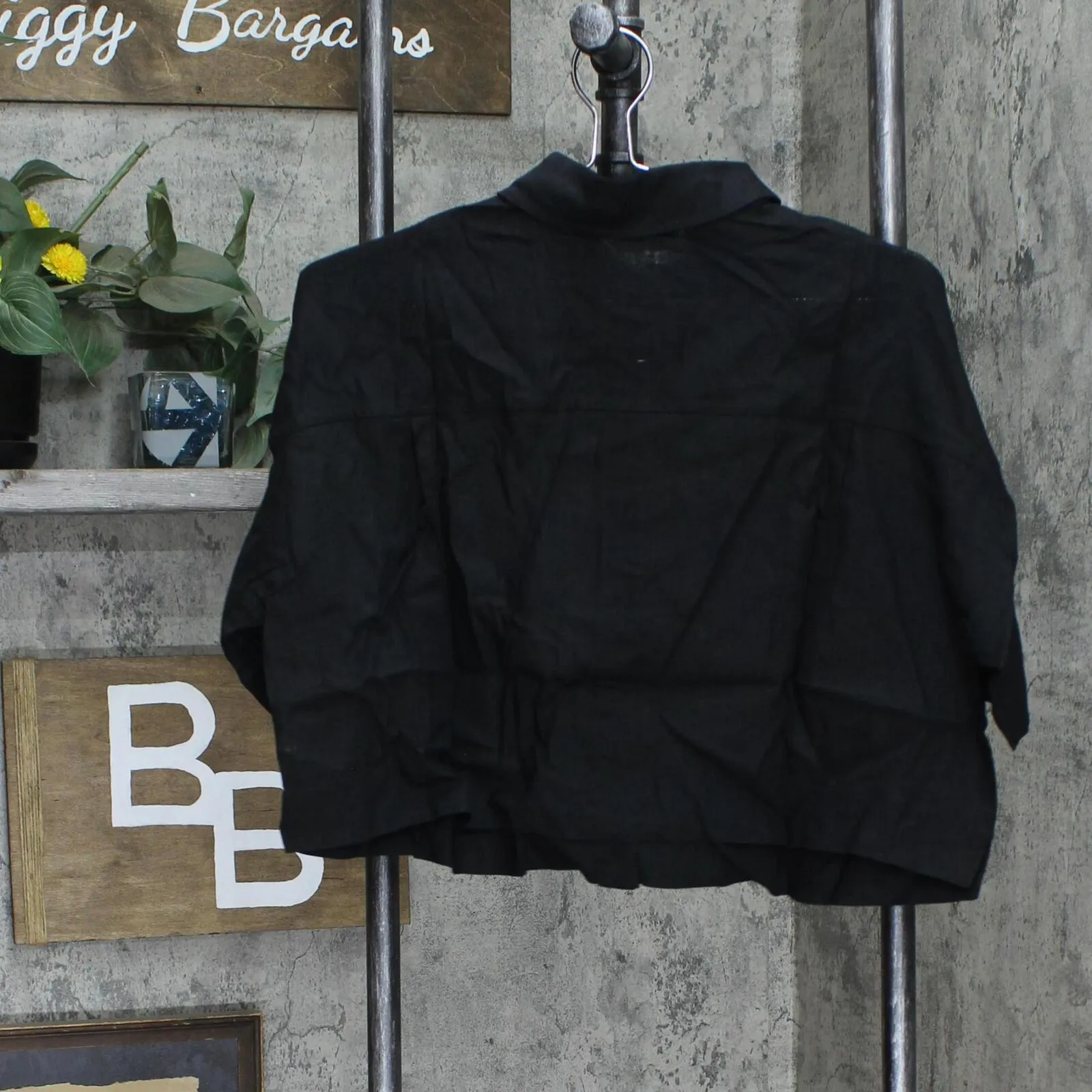 Nia Womens Button Up Cropped Boxy Shirt Black M