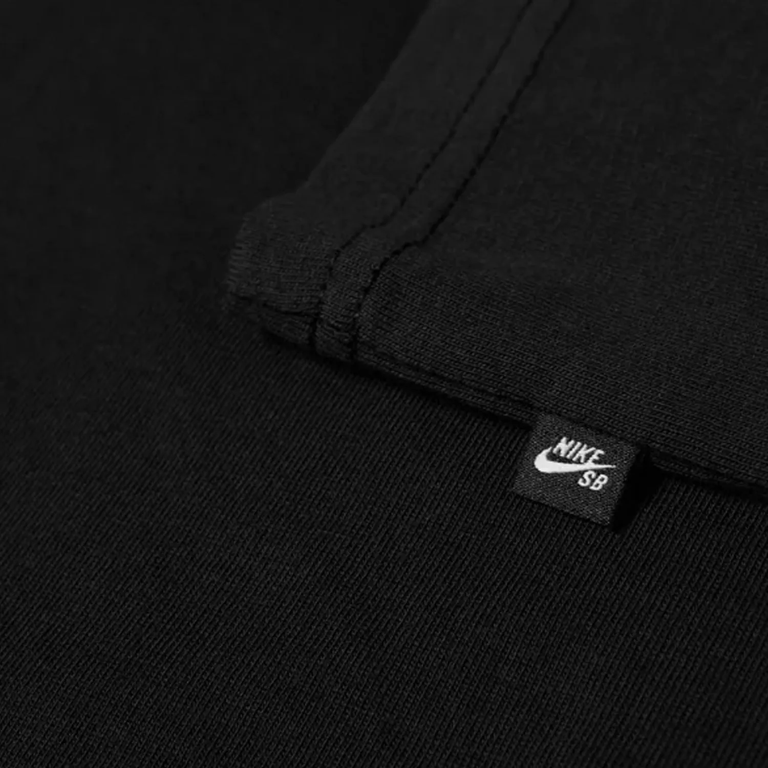 Nike SB - Essentials Tee Black