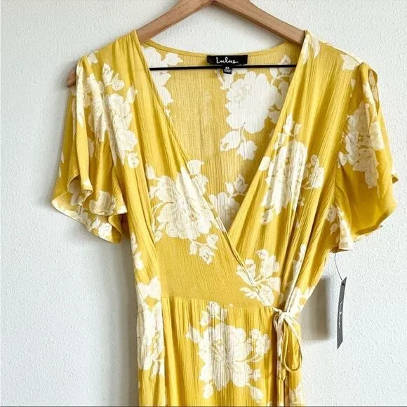 NWT Lulu’s Heart of Marigold Maxi Dress XS in Yellow Floral