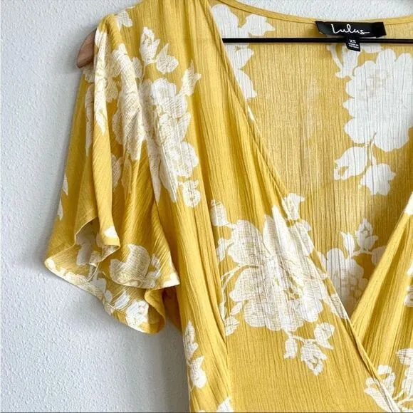 NWT Lulu’s Heart of Marigold Maxi Dress XS in Yellow Floral