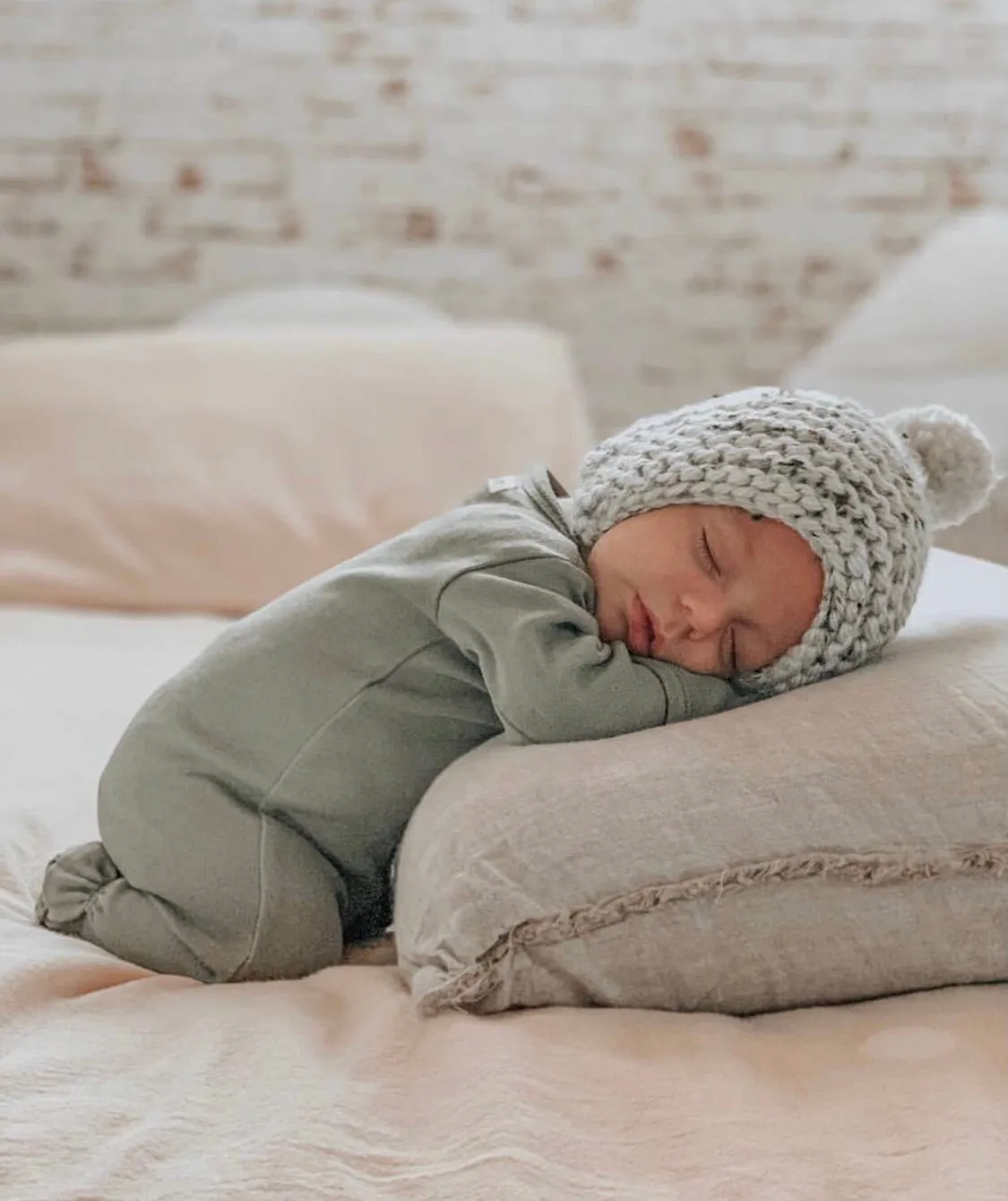 Oatmeal Bonnet Handmade