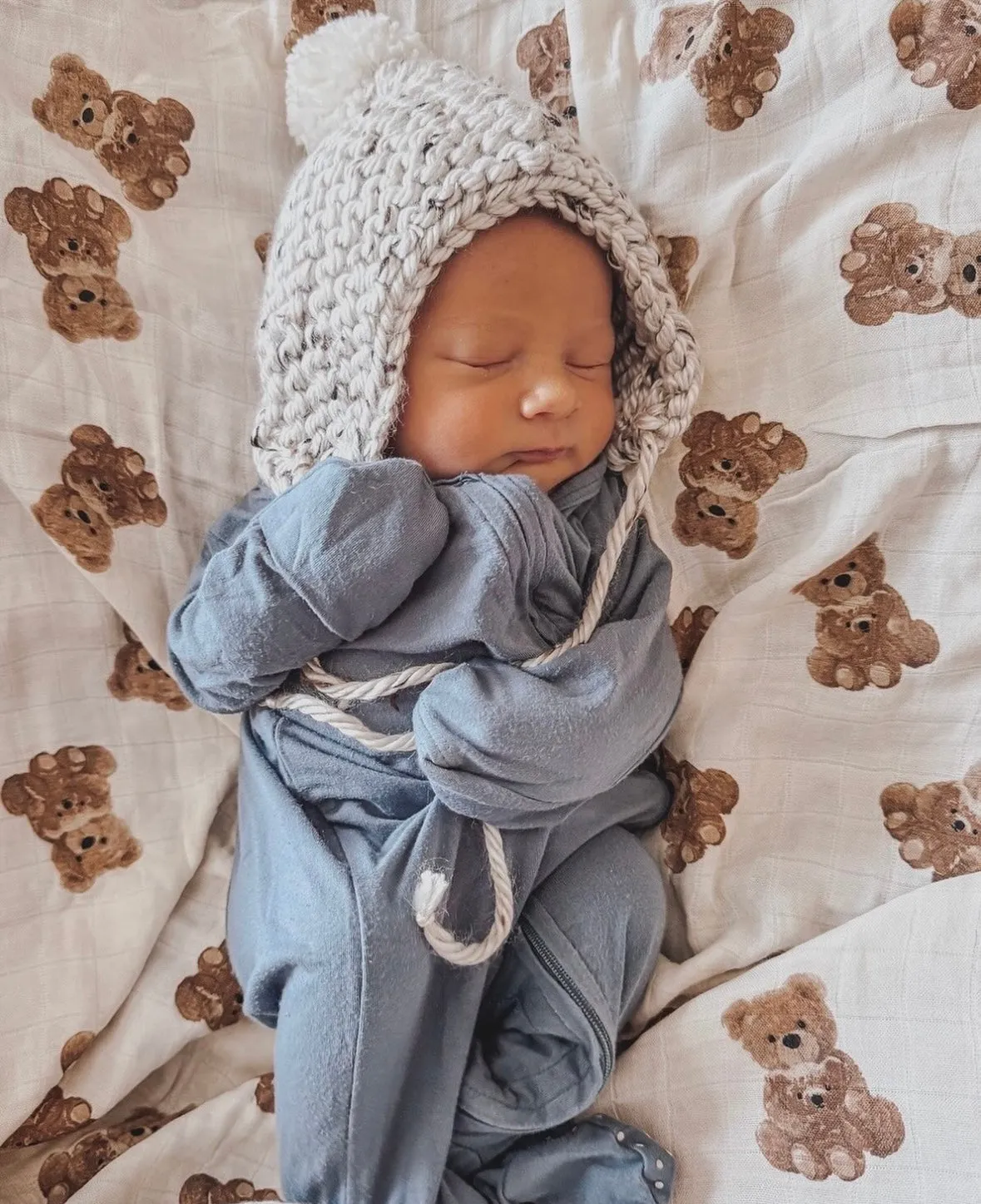 Oatmeal Bonnet Handmade