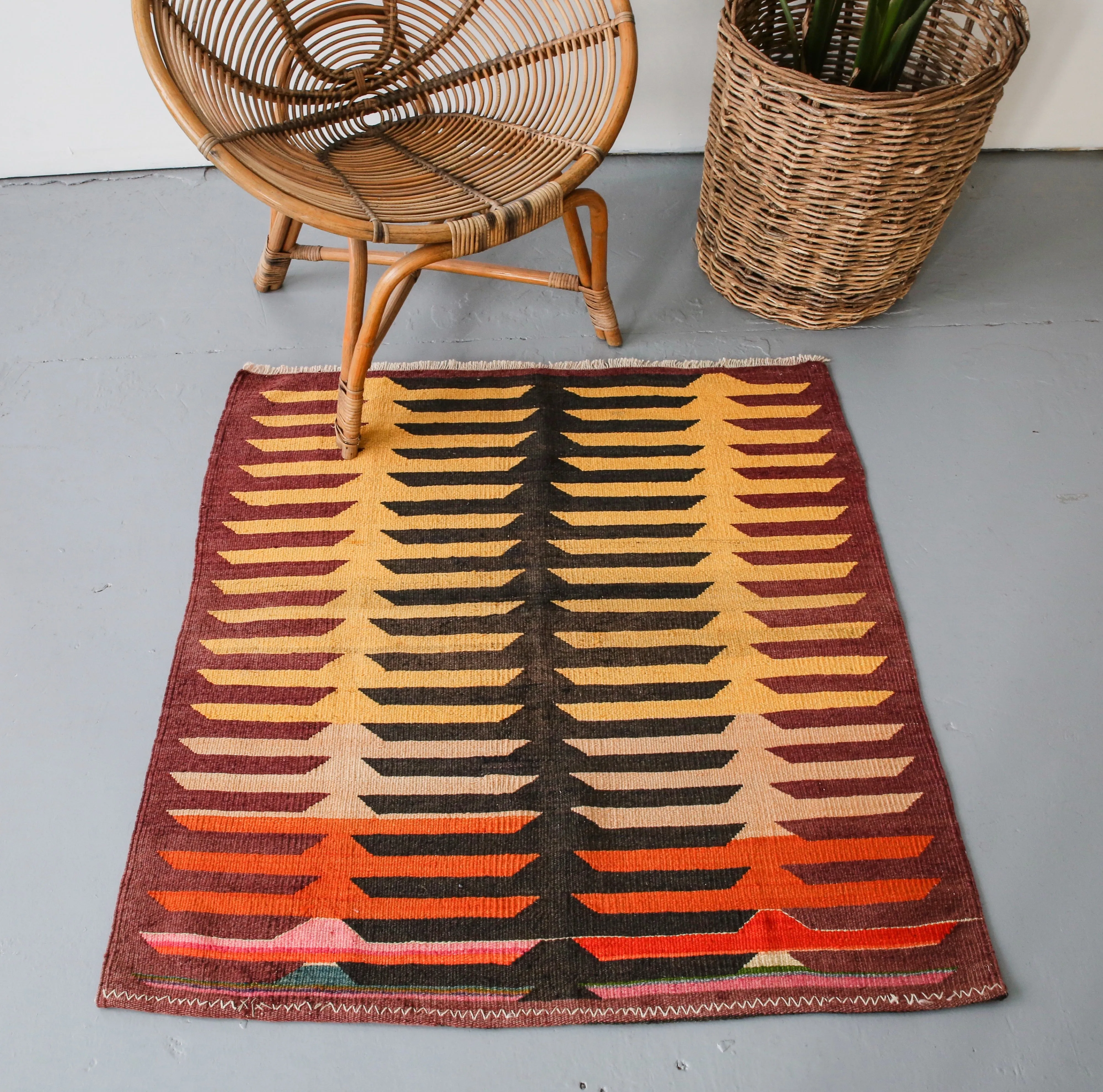 Old Mini Milas Kilim 3.4ftx3.4ft