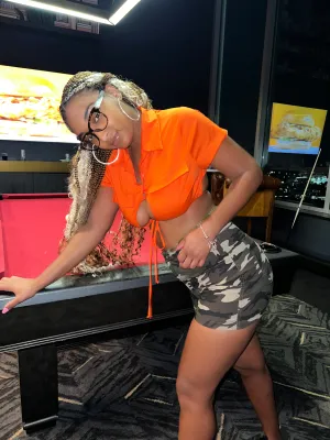 Orange Boxy Crop