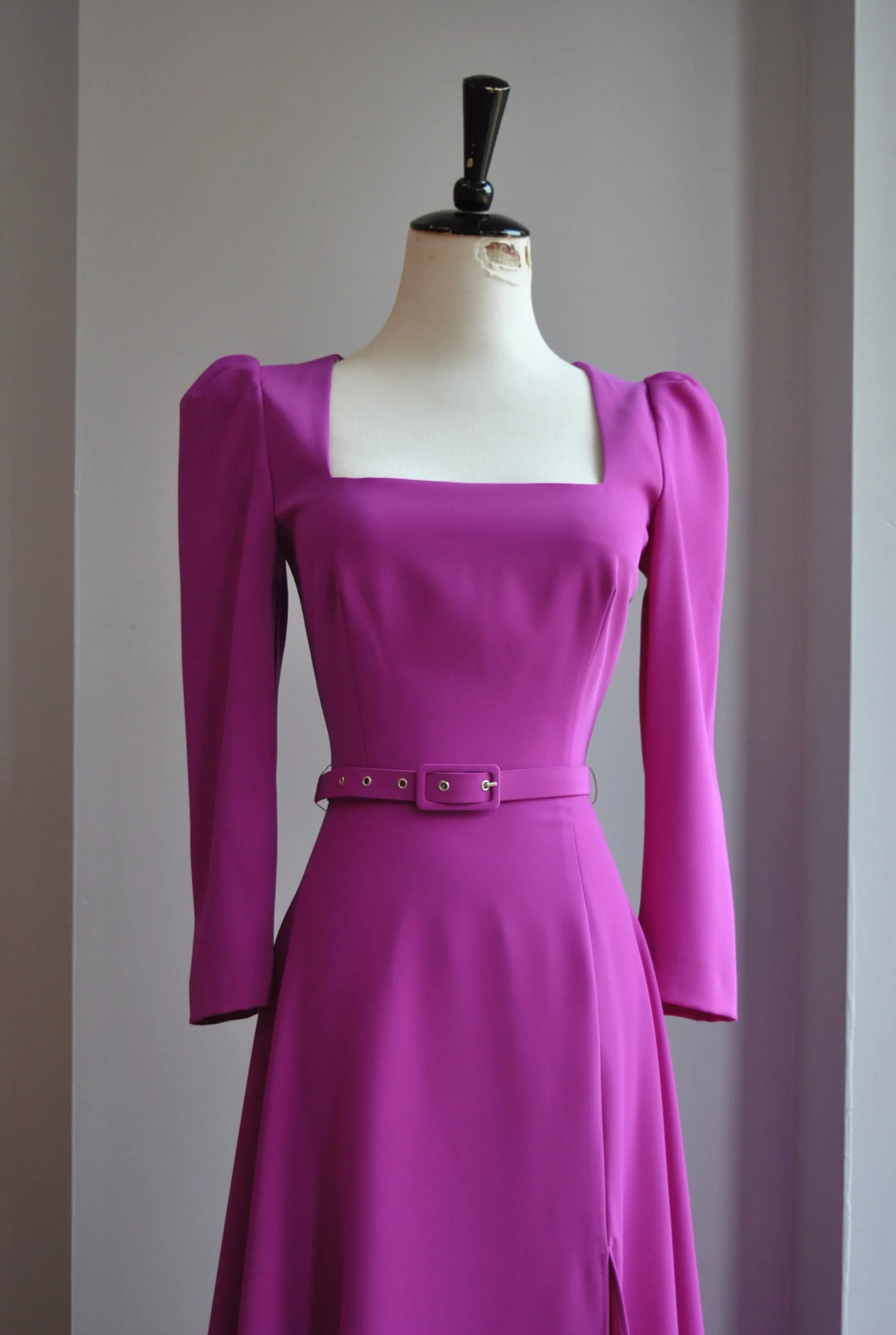 ORCHID LONG EVENING GOWN WITH A BLET