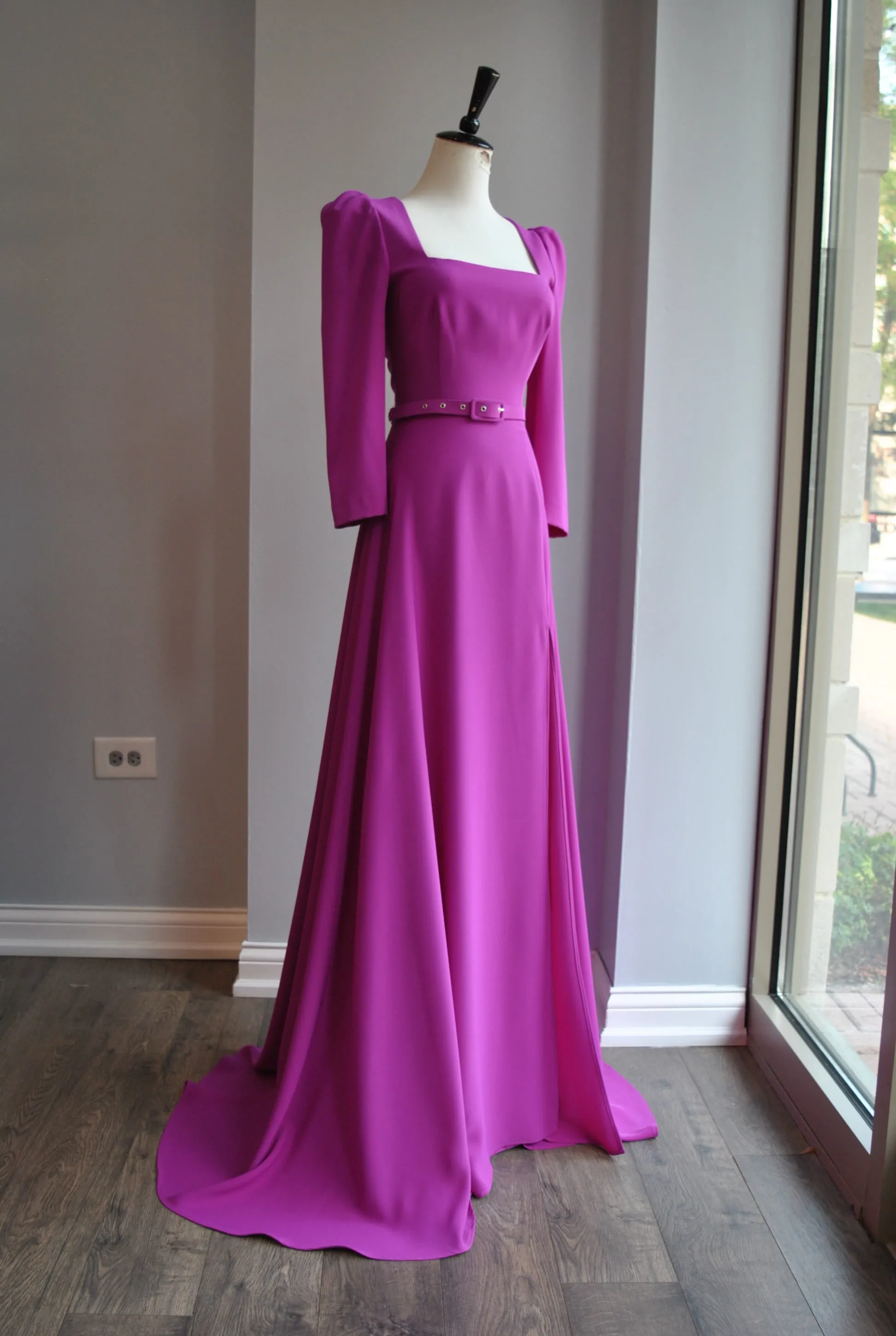 ORCHID LONG EVENING GOWN WITH A BLET
