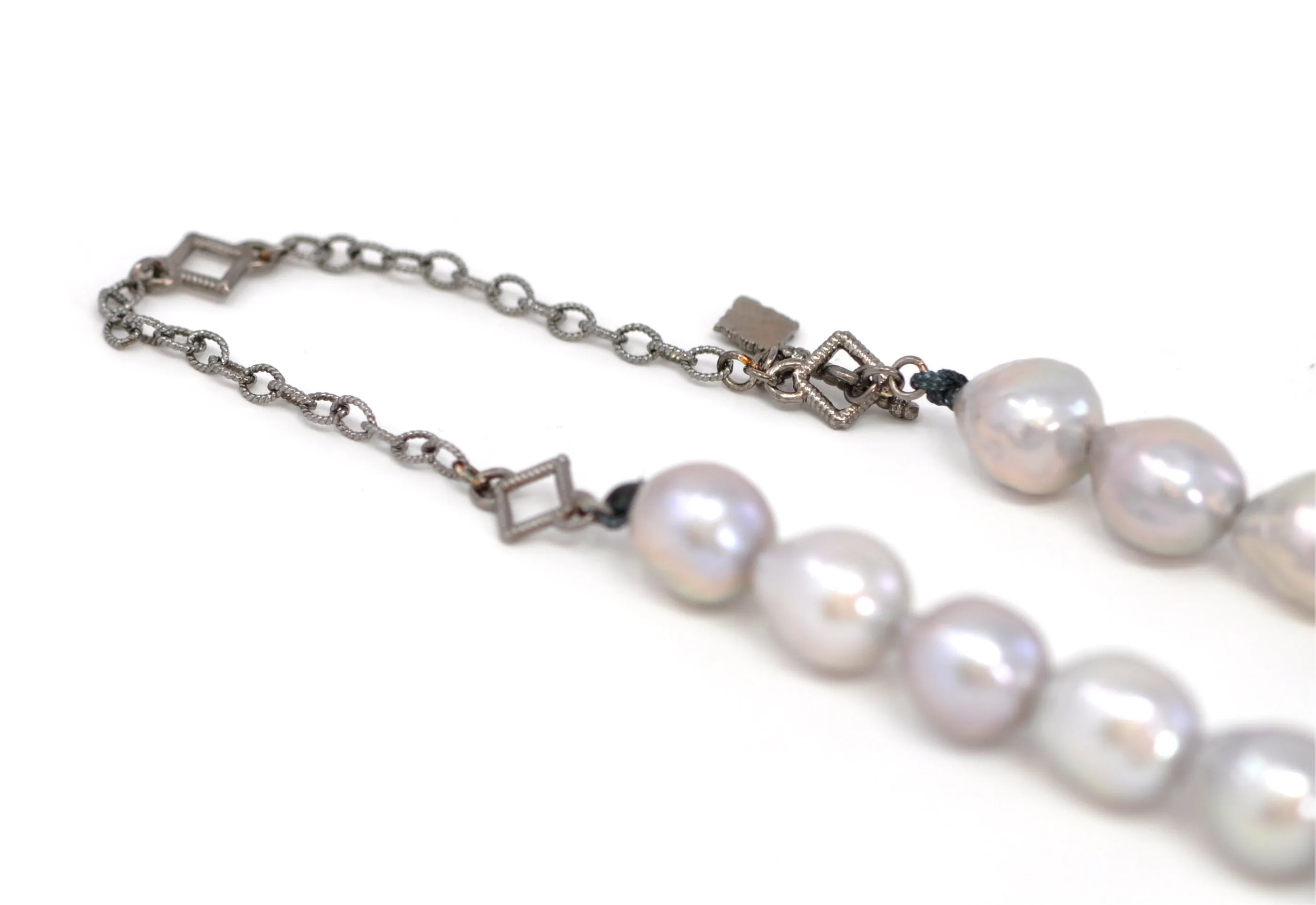 Pearl Beaded Necklace