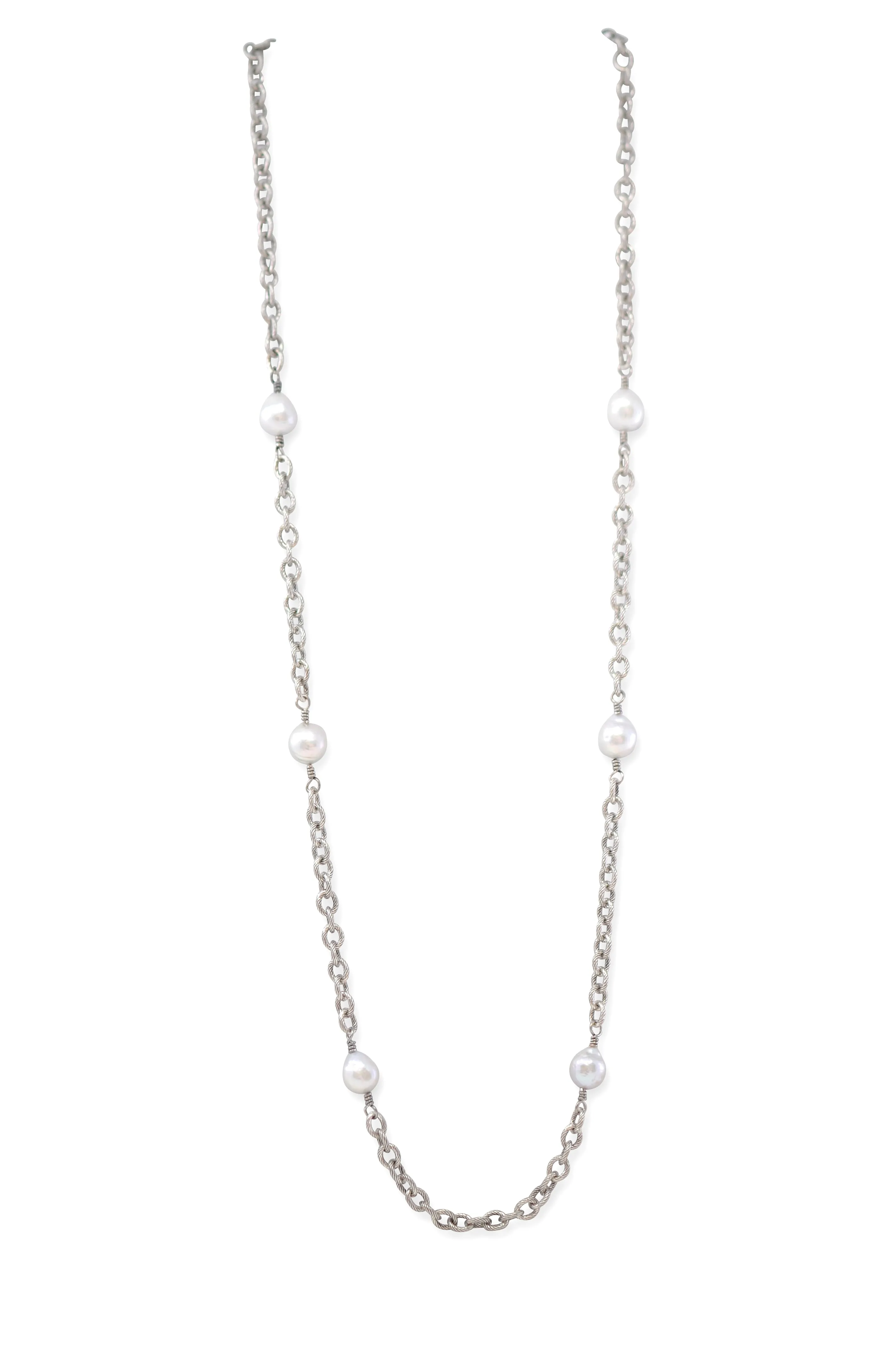 Pearl Pendant Chain Necklace