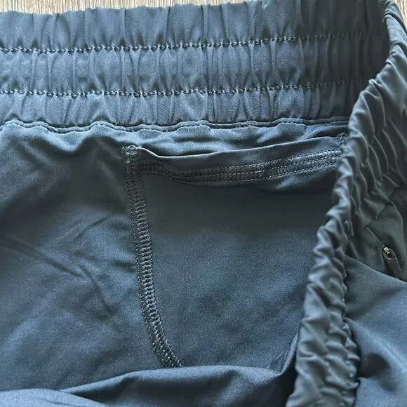 Peloton 4&quot; Tulip Run Shorts