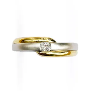 Platinum and Yellow Gold Radiant Cut Diamond Ring