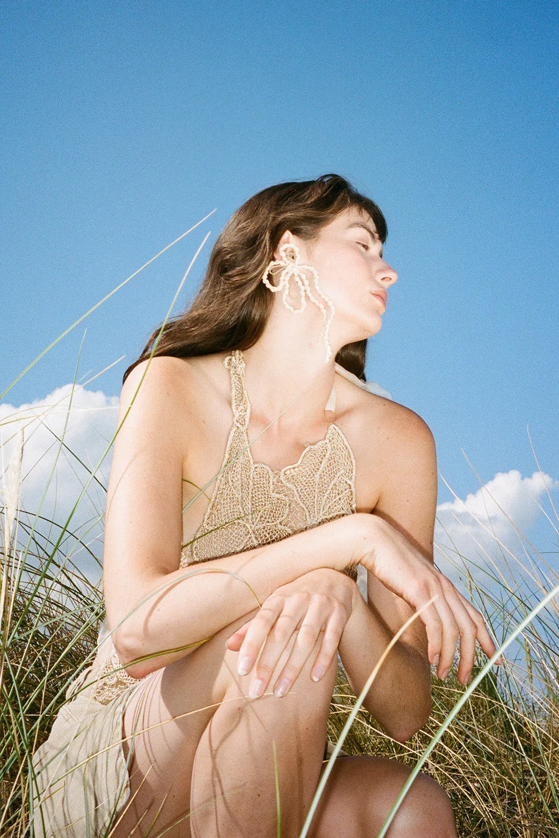 Raffia Flower Earring in Beige