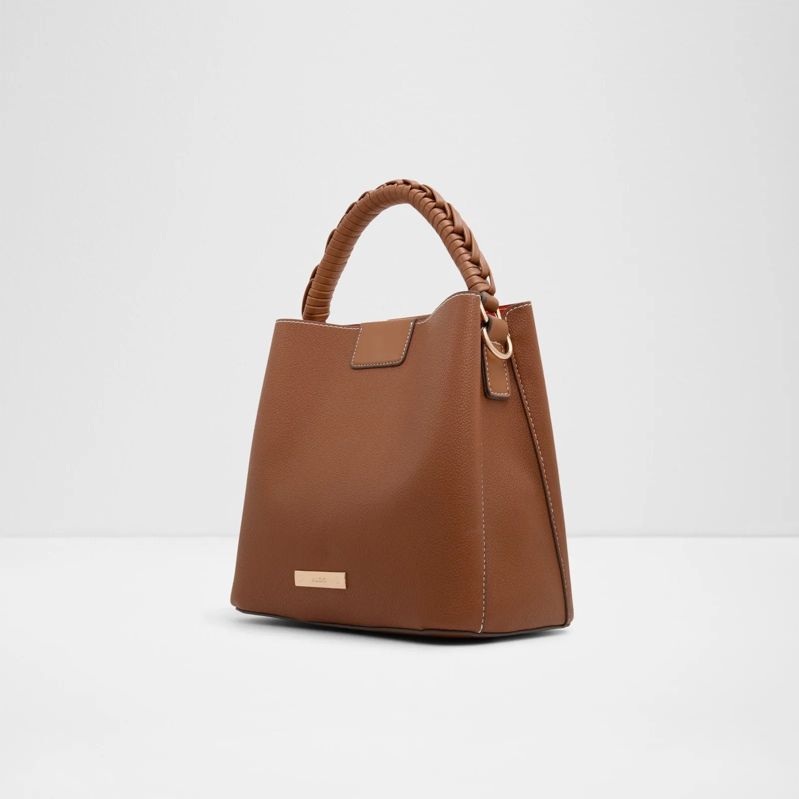 Rebekia / Bucket