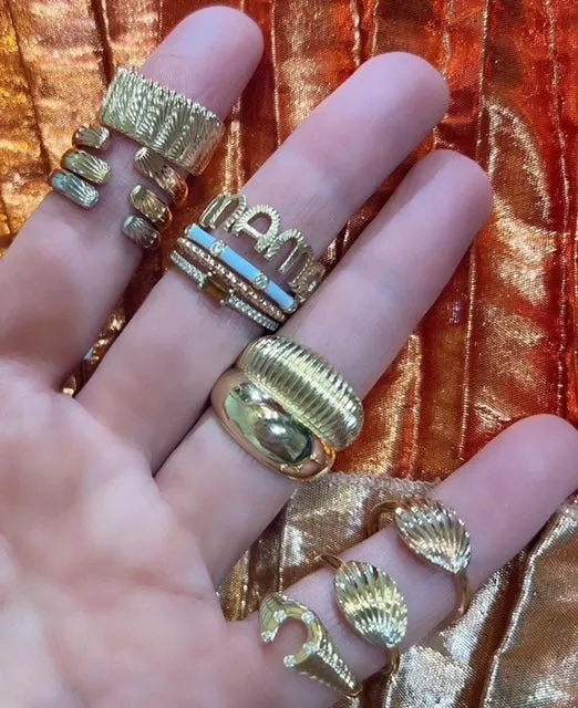 Rinna Ring: 14K Yellow Gold