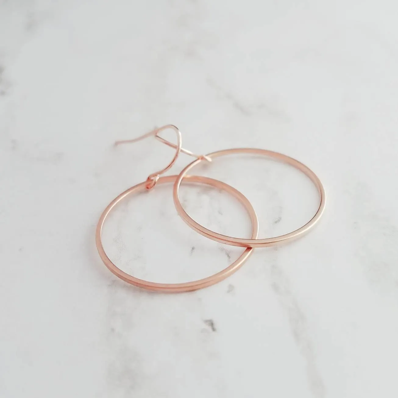 Rose Gold Circle Earrings, rose gold hoop, thin rose gold circle, thin rose gold hoop, thin circle earring, simple circle earring, 14K hook