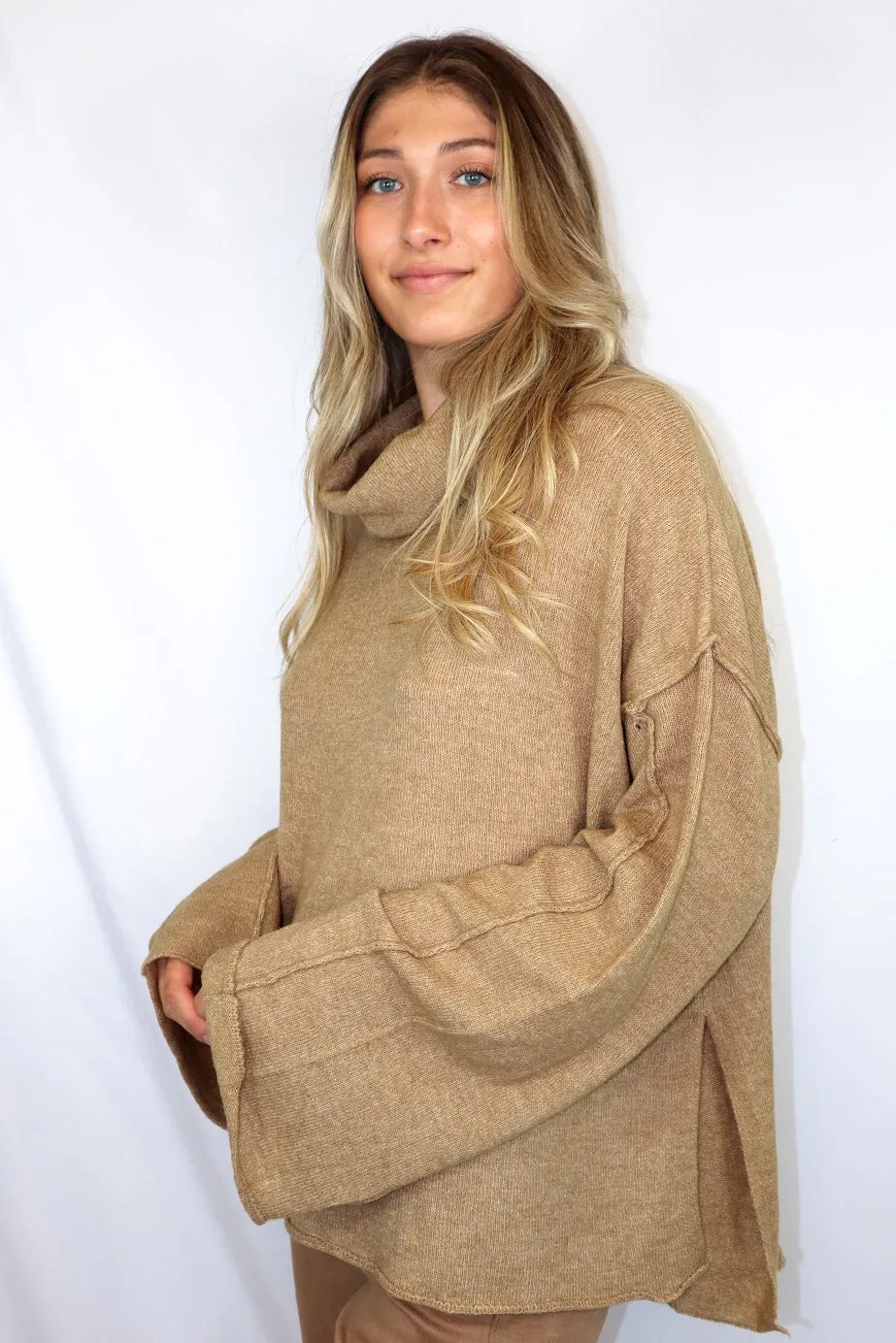 Sally Turtleneck Camel