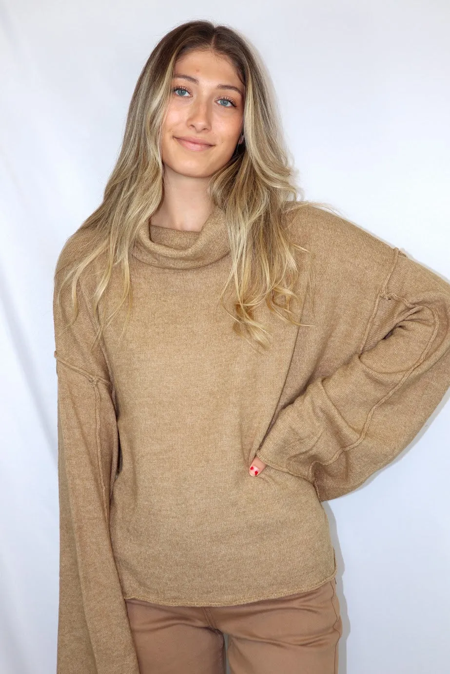 Sally Turtleneck Camel