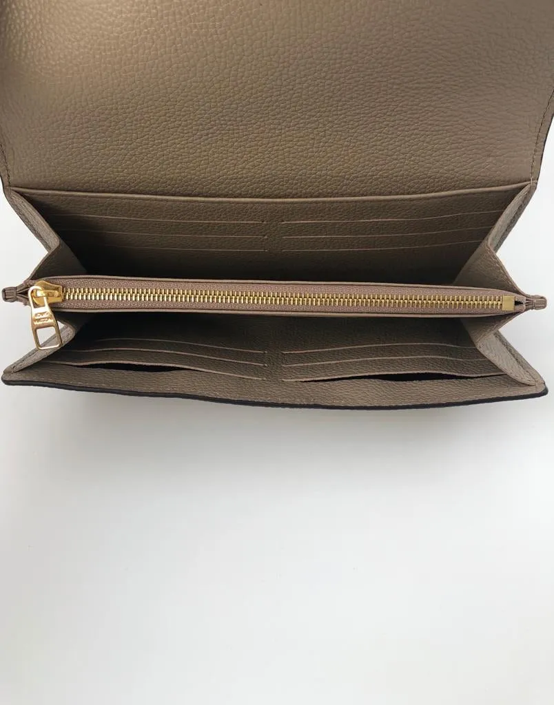 Sarah Wallet