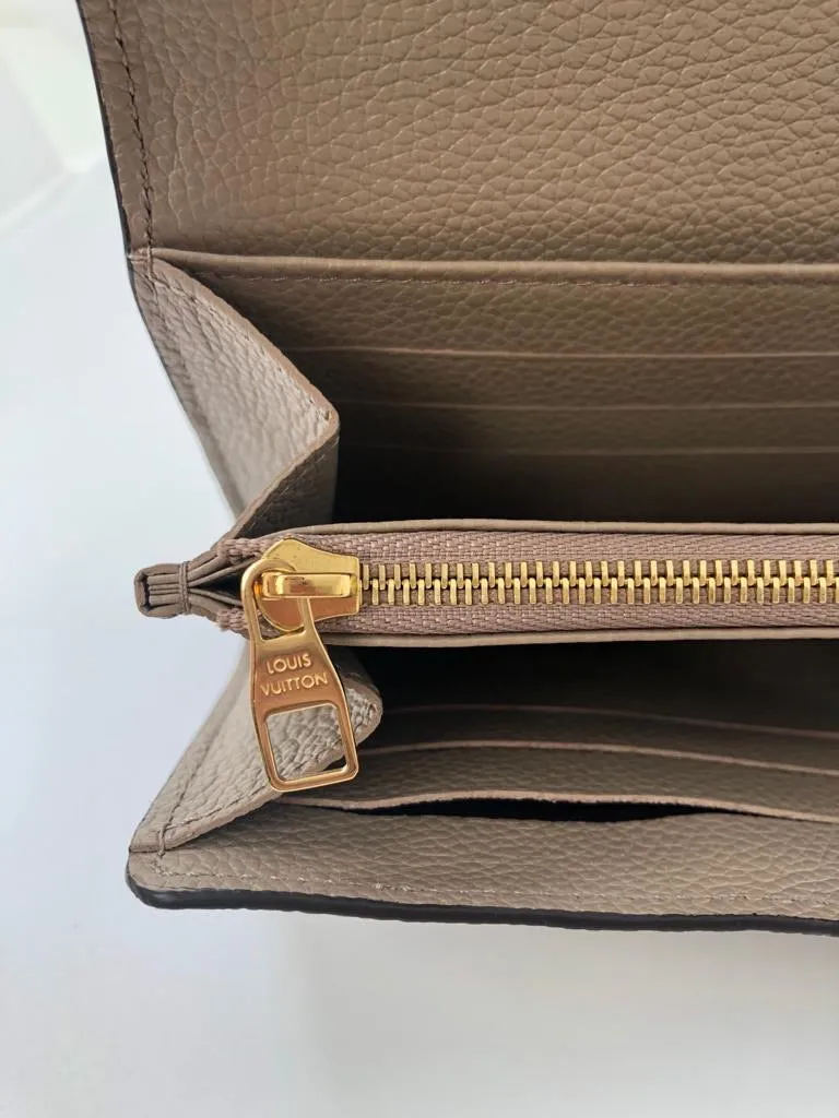 Sarah Wallet