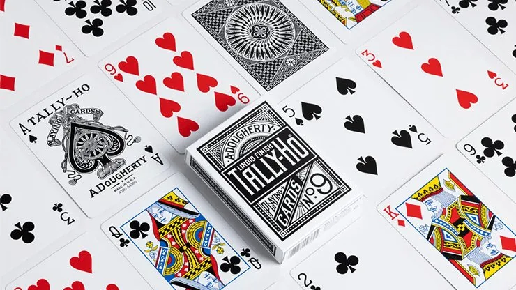 Signature Edition Tally Ho Playing Cards