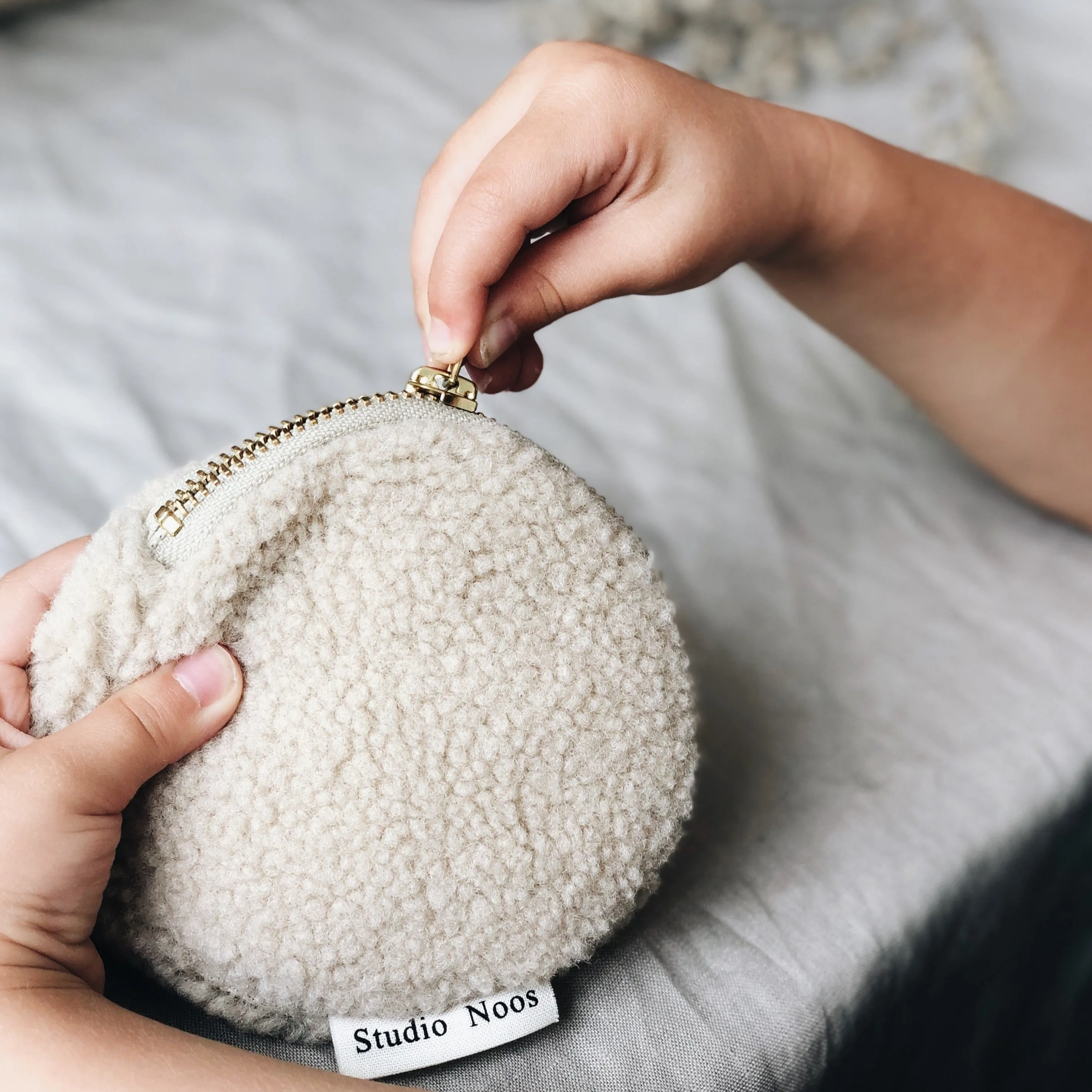 Studio Noos Circular Mama Purse Wallet (Brown Teddy)