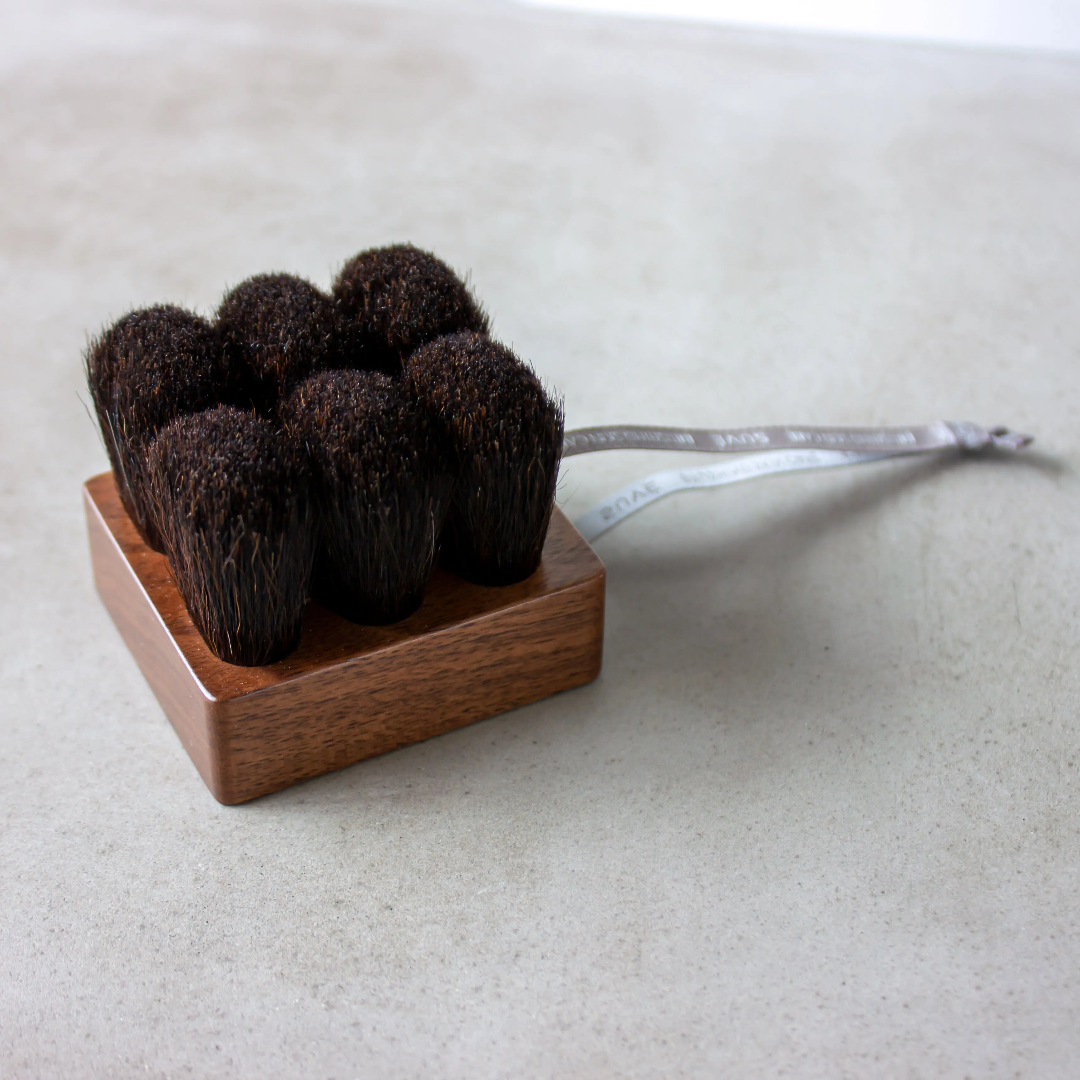 Suvé Short Body Brush - Firm