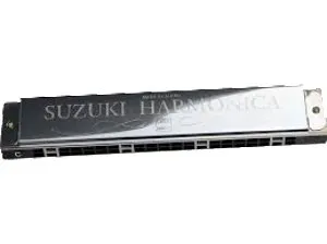Suzuki SU 21SP-N 'Tremolo Special' Harmonica