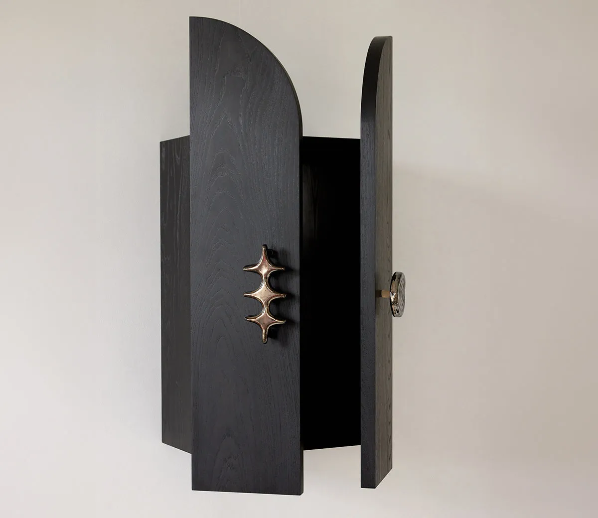 Tabarnak cabinet