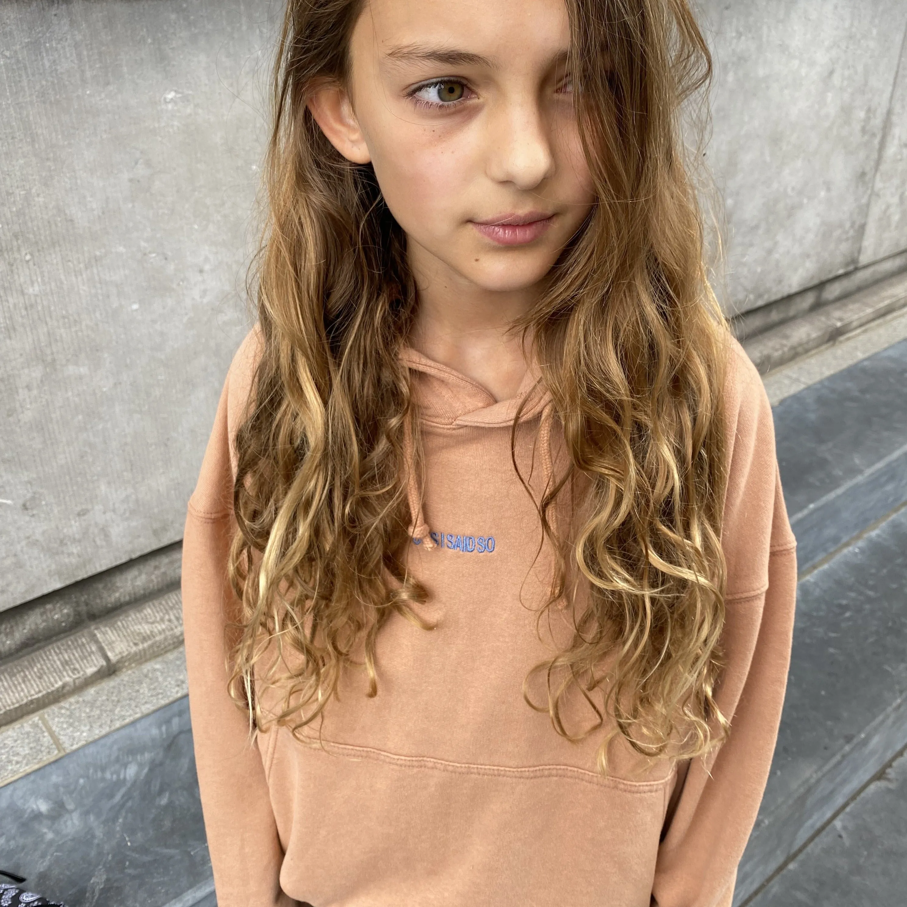 TEEN HOODIE MACAROON