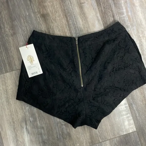 The Jetset Diaries Emperor Lace Shorts NEW
