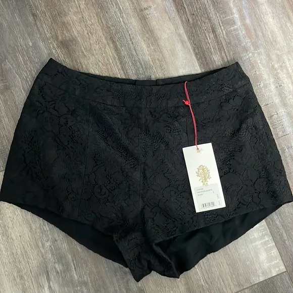 The Jetset Diaries Emperor Lace Shorts NEW