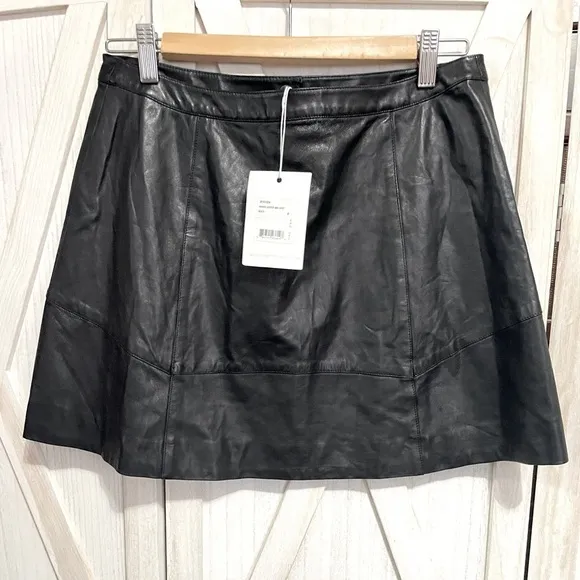 THE JETSET DIARIES Saraya Leather Skirt in Black Size M