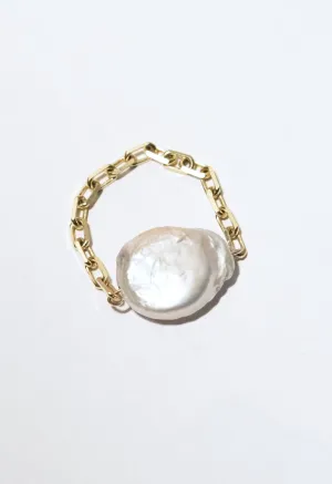 Thin Chain Pearl Ring