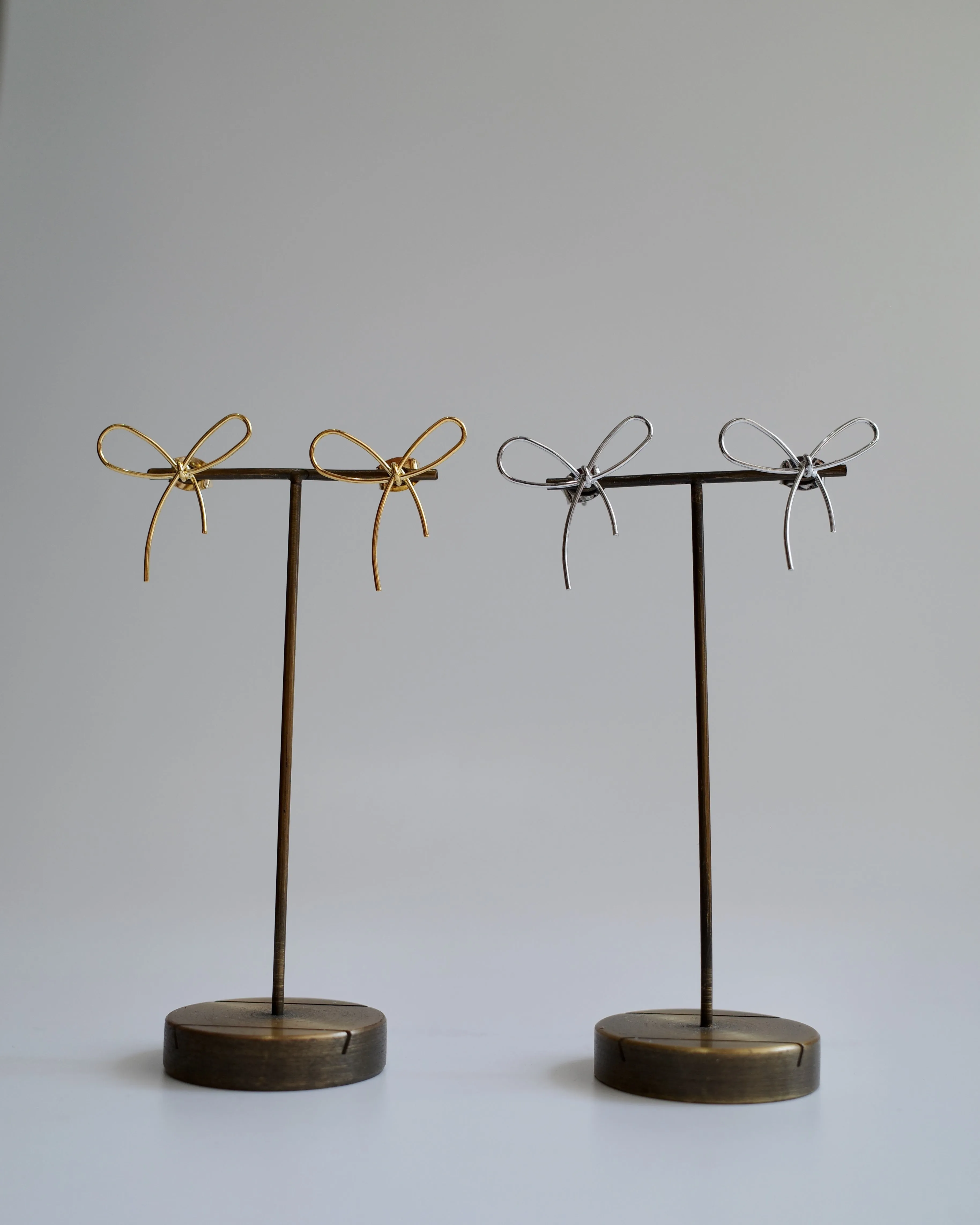 thin ribbon pierce