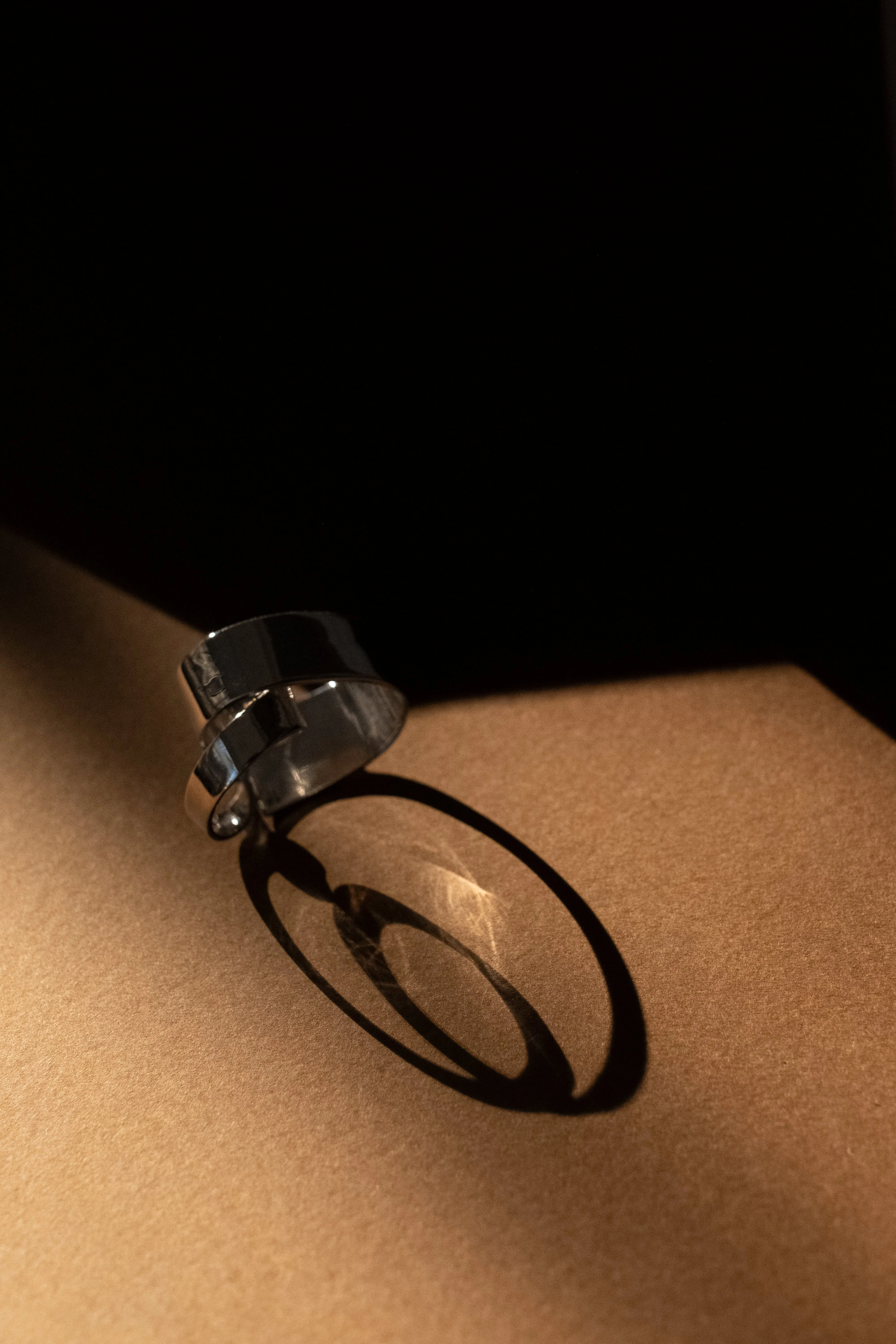 Thin Tendril Ring