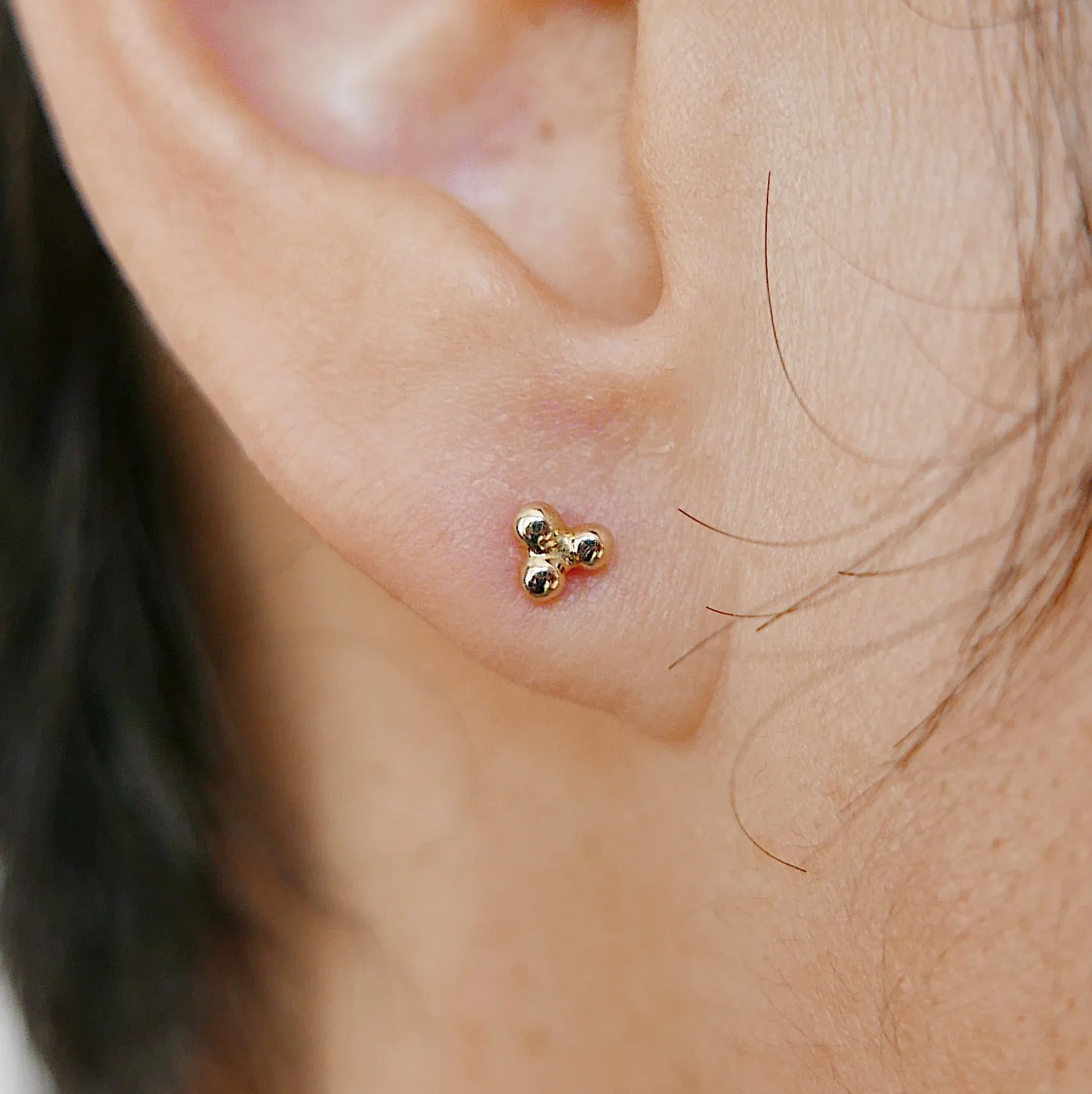 Three Dot Stud Earring