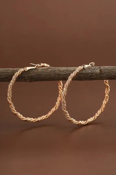 TWISTED WIRE HOOP EARRINGS